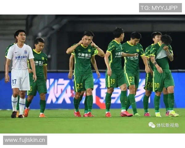 深圳攀岩队在马拉松大满贯中的速度表现分析与点评